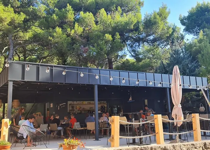 Comfort 100 M From The