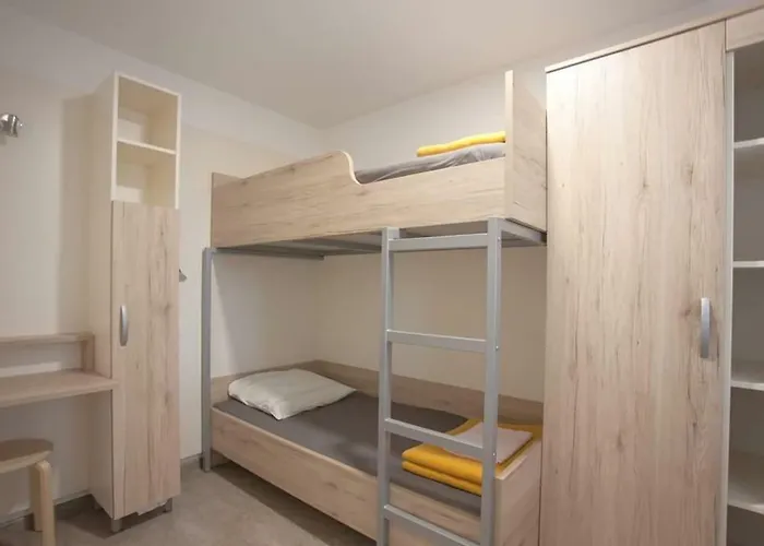 Comfort 100 M From The Camping *