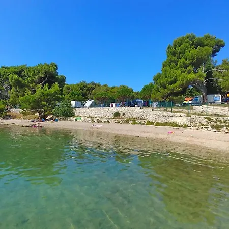 Comfort 100 M From The Premantura